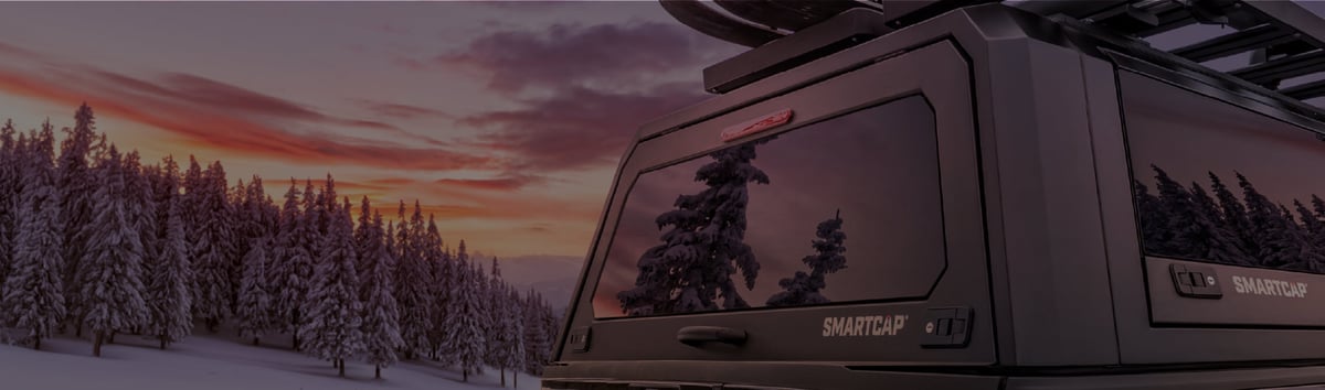 Hardtop RSI SMARTCAP EVOs Sport dans un paysage enneigé au coucher du soleil